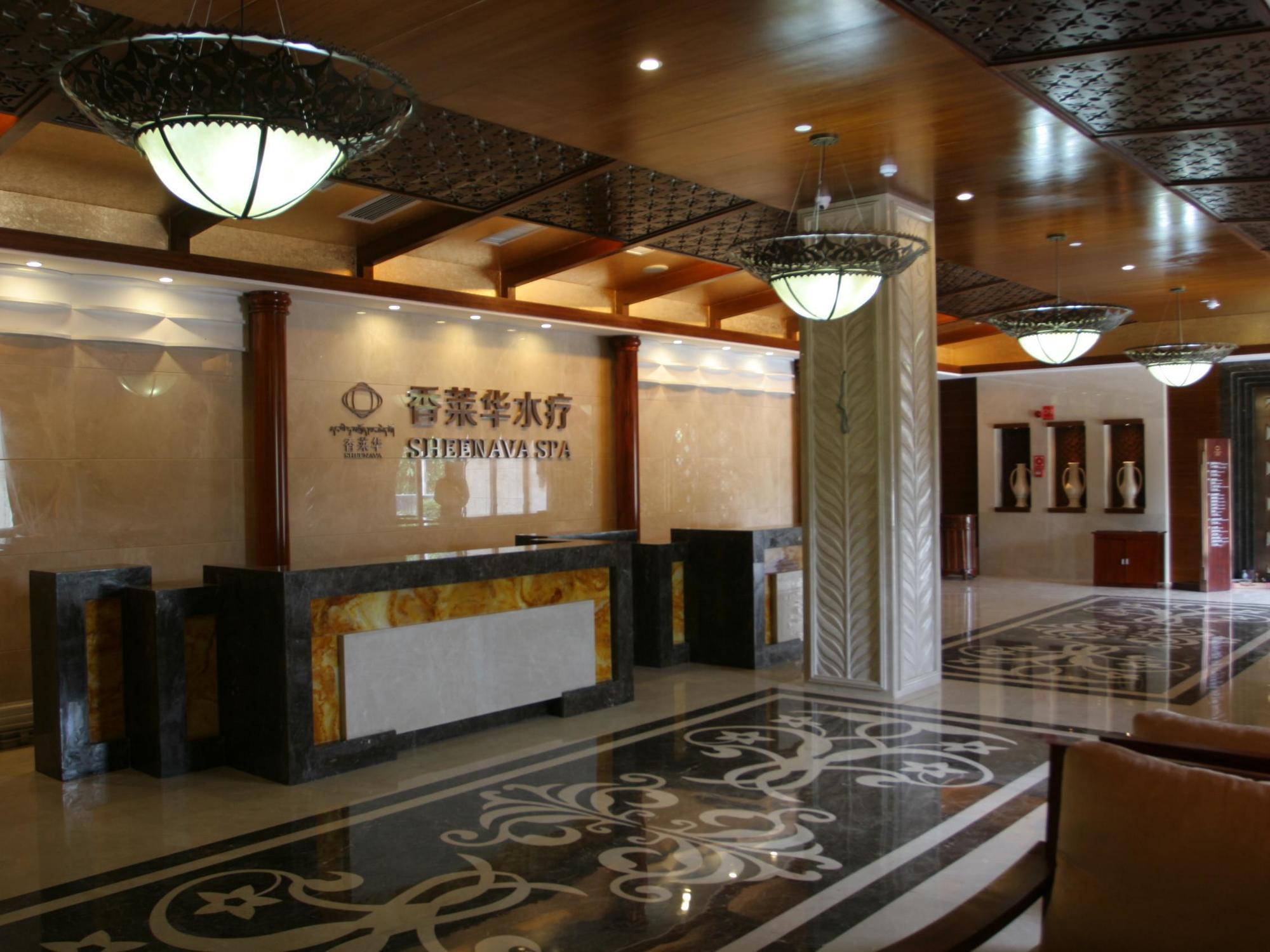 Sheenava Hotel Shangri-La Exterior photo
